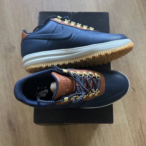 Men\'s Nike Air Force 1 Duck Boot Low- Obsidian/Saddle Brown- Size 11- Brand New